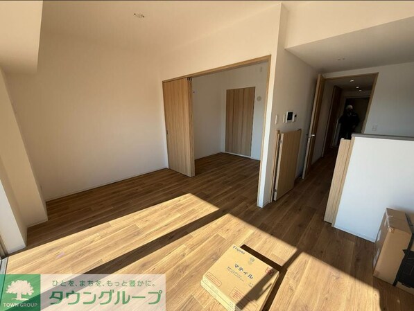 リーラ横浜川和町の物件内観写真